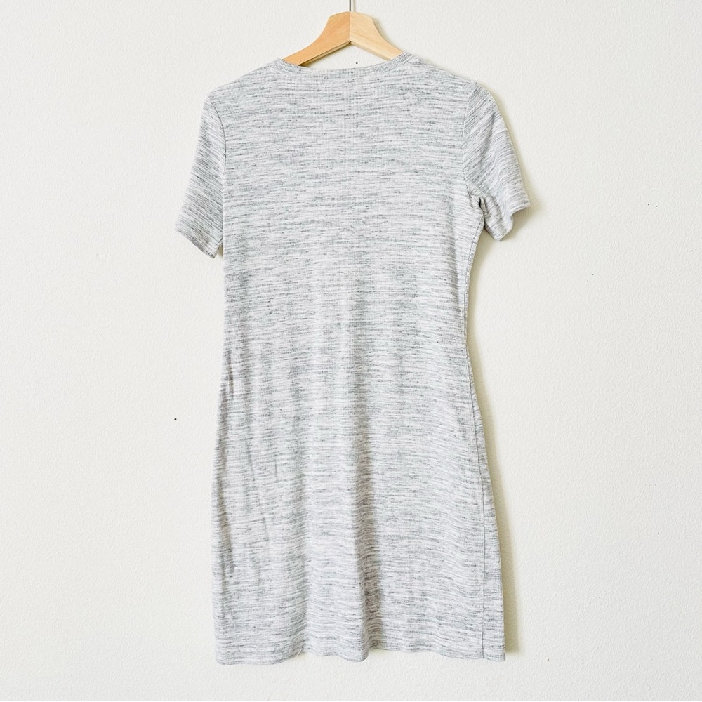 Theory LARGE Cherry B3 Sterling rib knit dress - Picture 4 of 5